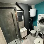 Ommpbooking Wspolna Lazienka Czestochowa