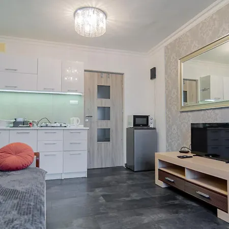 Ommpbooking Wspolna Lazienka Apartment Czestochowa